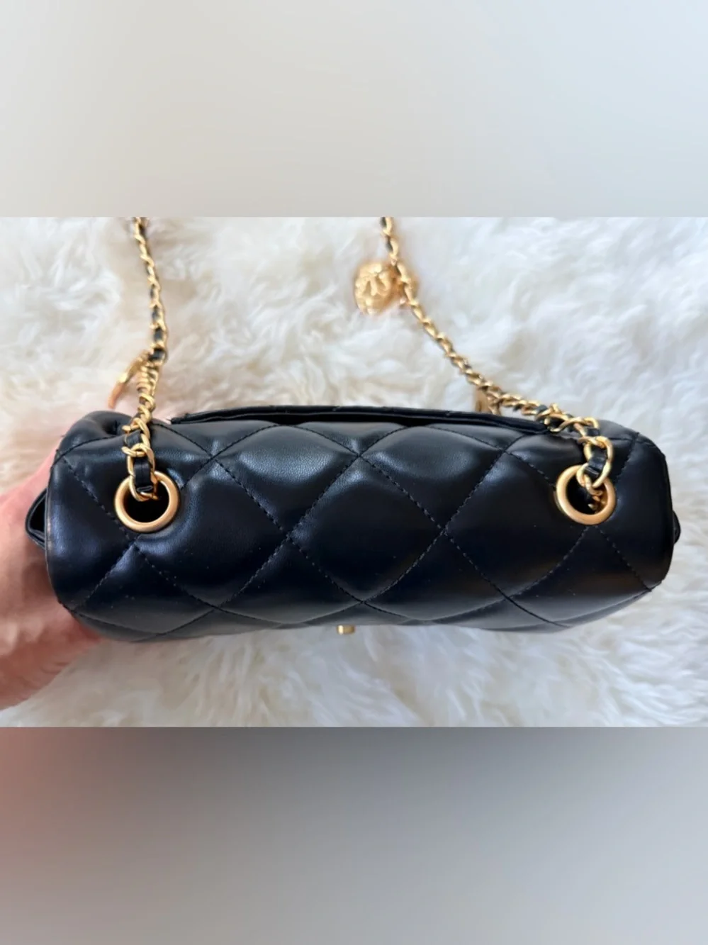 Chanel Makeup Black Mini Hearts on Chain NEW in Box w Dustbag
***PRICE FIRM*** - Picture 7 of 16